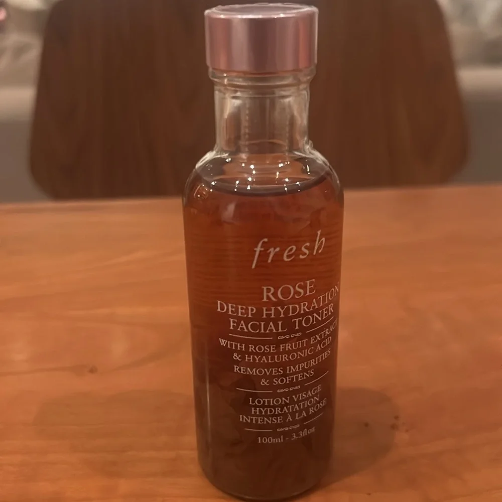 Fresh Rose Deep Hydration Facial Toner 100ml - Picture 3 of 3